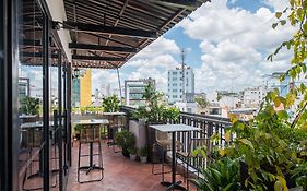 The Alcove Library Hotel